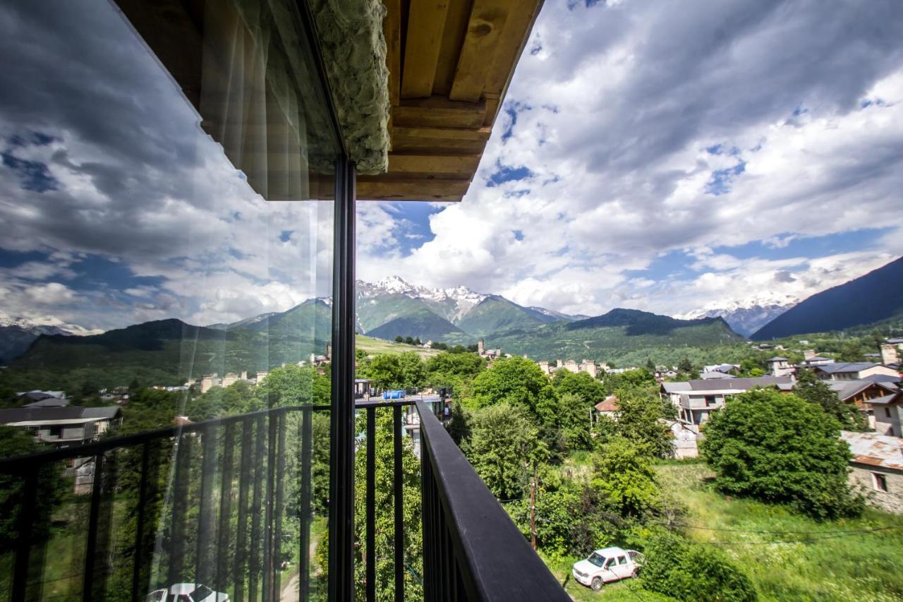 Mestia Hotel Amirani Εξωτερικό φωτογραφία