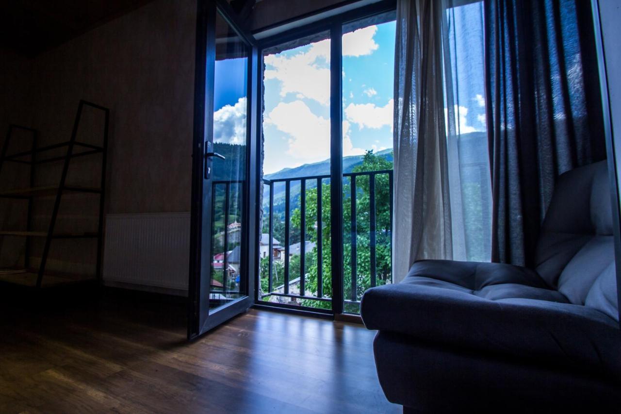 Mestia Hotel Amirani Εξωτερικό φωτογραφία