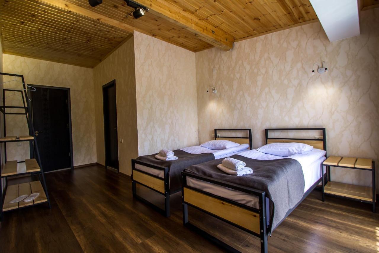 Mestia Hotel Amirani Εξωτερικό φωτογραφία