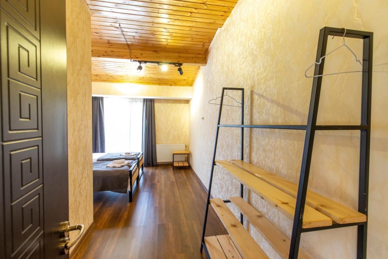 Mestia Hotel Amirani Εξωτερικό φωτογραφία