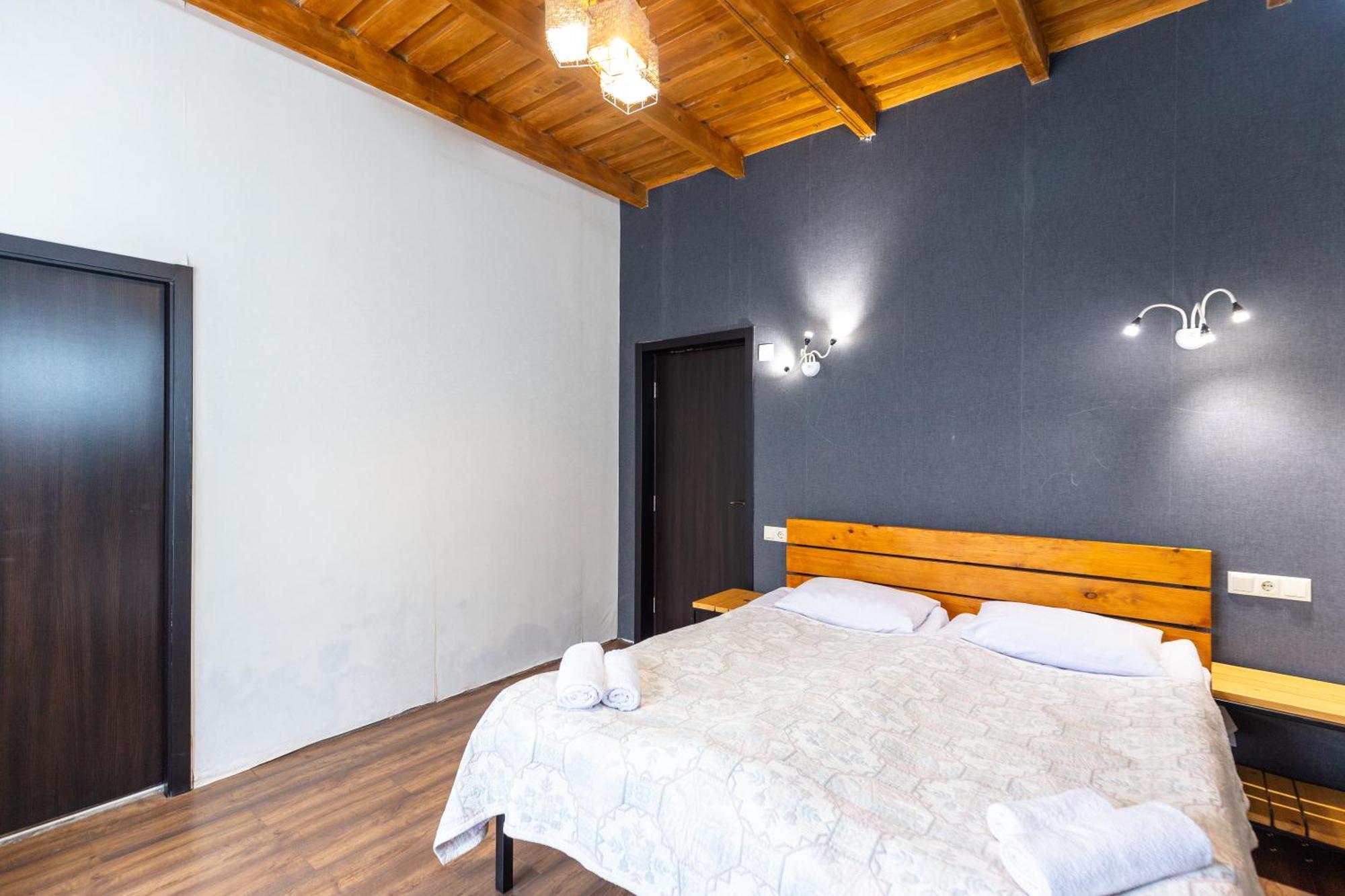 Mestia Hotel Amirani Εξωτερικό φωτογραφία